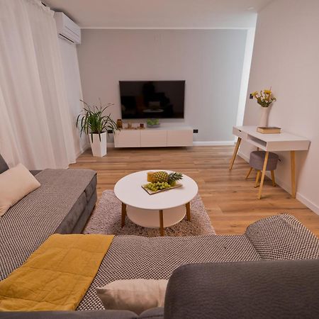 Malemi Apartment Pula Eksteriør billede