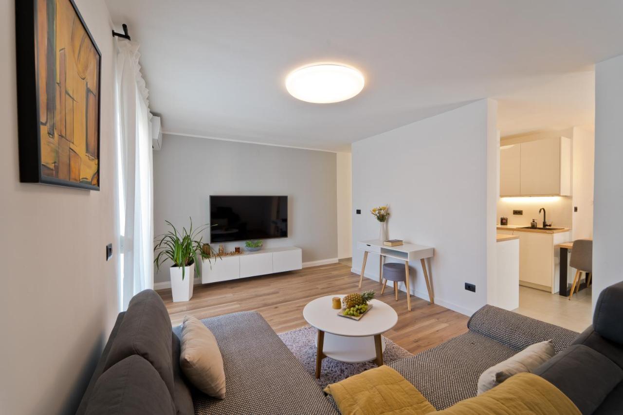 Malemi Apartment Pula Eksteriør billede
