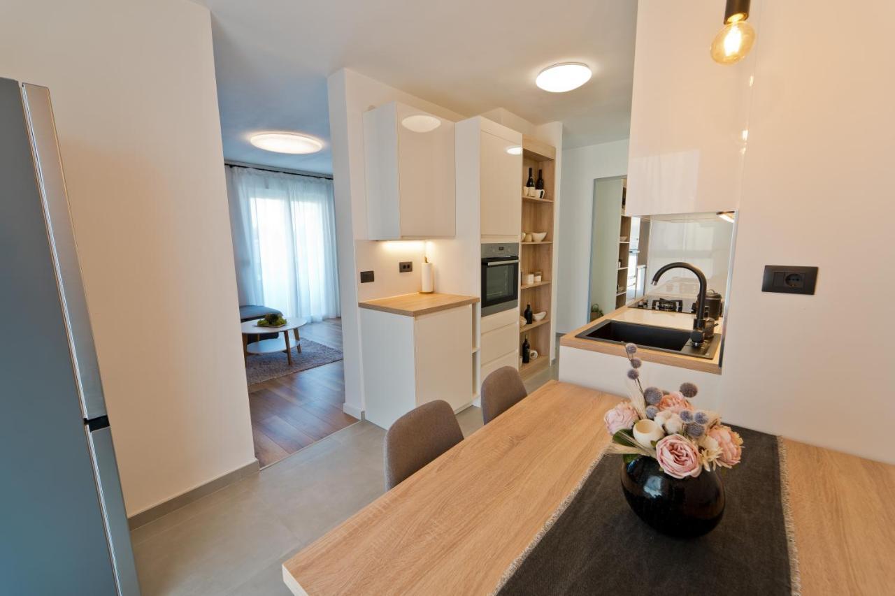 Malemi Apartment Pula Eksteriør billede