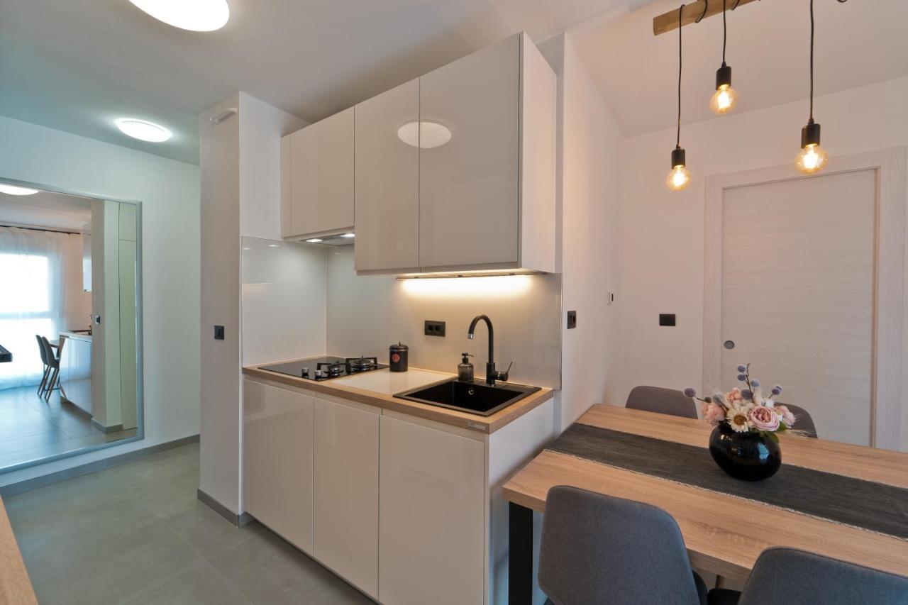Malemi Apartment Pula Eksteriør billede