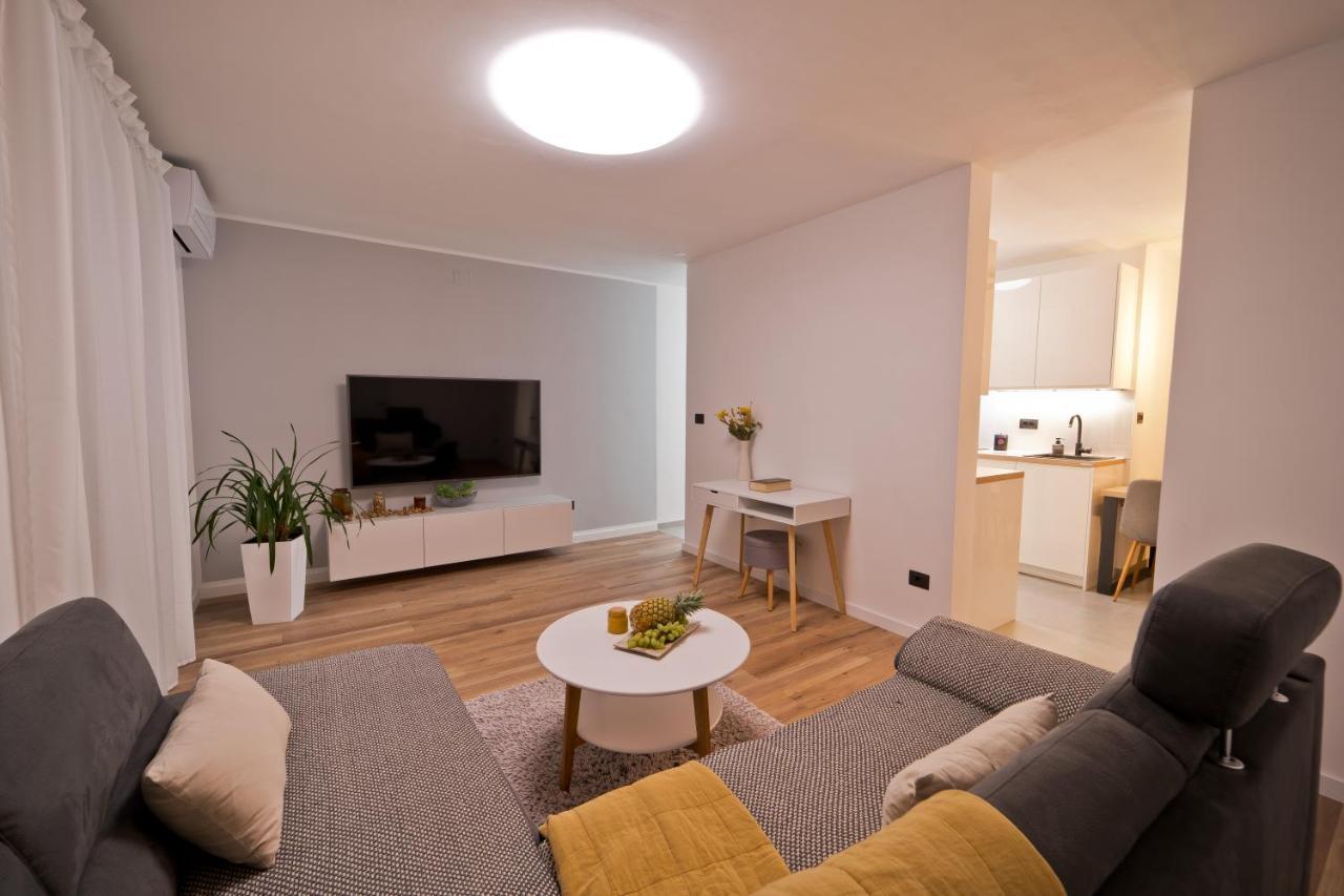 Malemi Apartment Pula Eksteriør billede