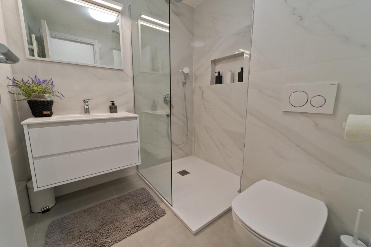 Malemi Apartment Pula Eksteriør billede